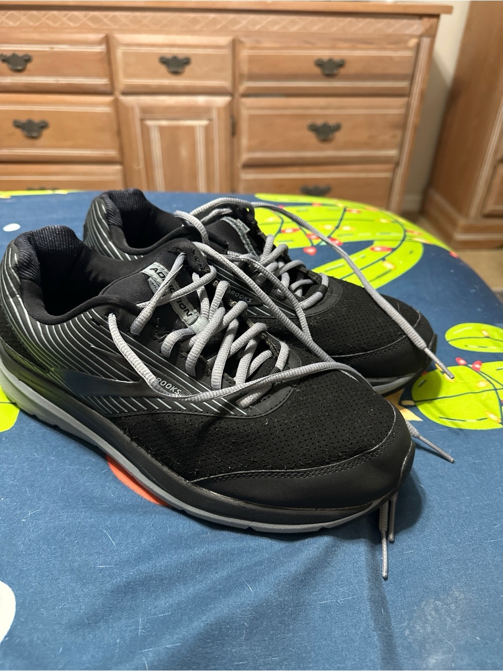 Brooks Addiction Walker
